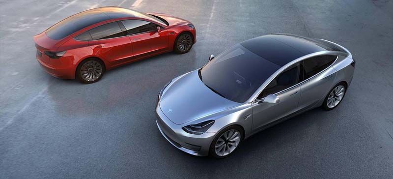Imagen del Tesla Model 3 en color rojo