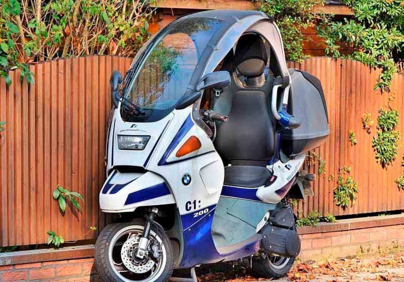 scooter-bmw-c1-techo