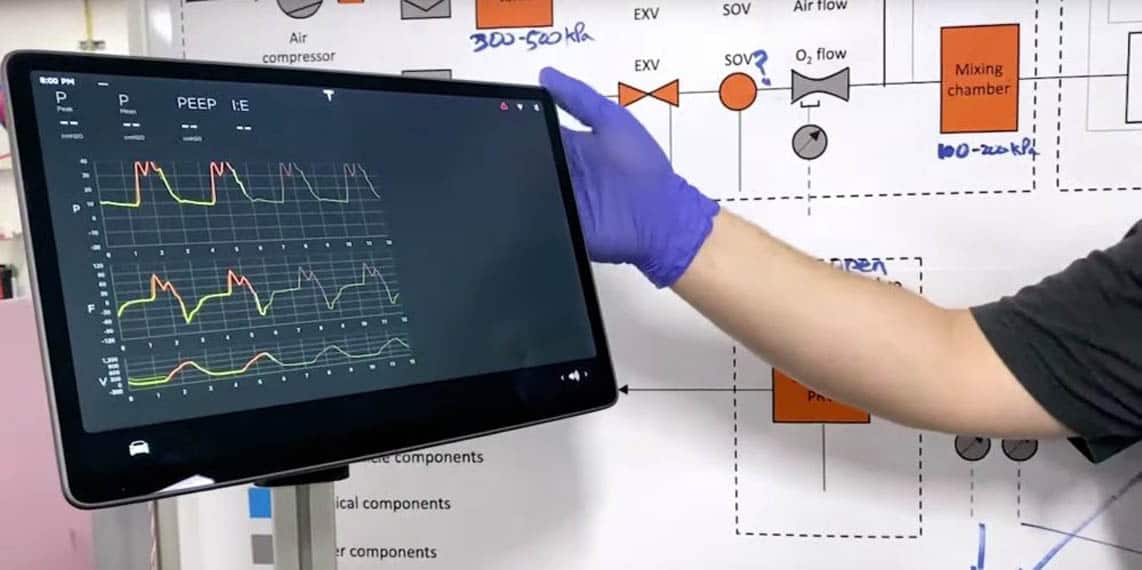 pantalla-tesla-model-3-usada-respitadores-coronavirus