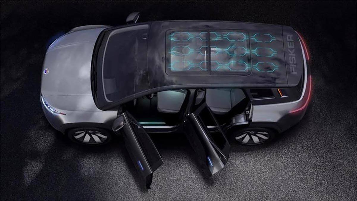Detalle de la apertura de las puertas del Fisker Ocean